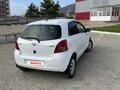 2008 Toyota Yaris Multimode II, белый, 500000 рублей - вид 2