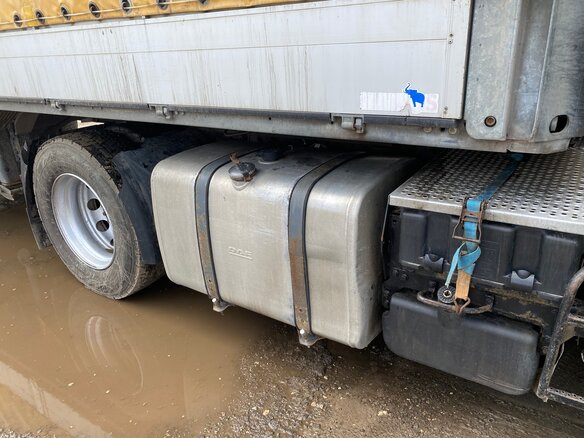 2007 DAF XF 105, жёлтый, 4000000 рублей - вид 13