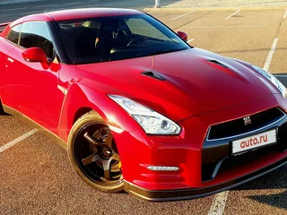 2014 Nissan GT-R I Рестайлинг 2, красный, 13000000 рублей, вид 5