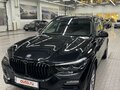 2020 BMW X5 25d IV (G05/G18), чёрный, 5590000 рублей - вид 1