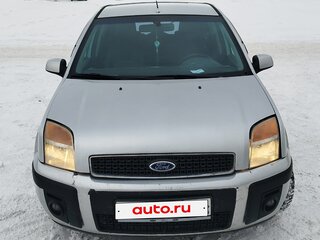2007 Ford Fusion I Рестайлинг, серебристый, 540000 рублей, вид 2