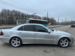2003 Mercedes-Benz E-Класс 270 III (W211, S211), белый, 690000 рублей, вид 4