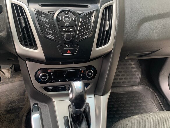 2012 Ford Focus III, серый, 630000 рублей - вид 9