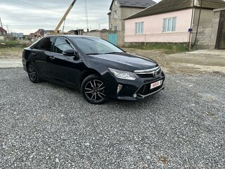 2017 Toyota Camry VII (XV50) Рестайлинг 2, серый, 2150000 рублей, вид 5