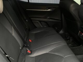 2018 Toyota Camry VIII (XV70), чёрный, 3250000 рублей, вид 3