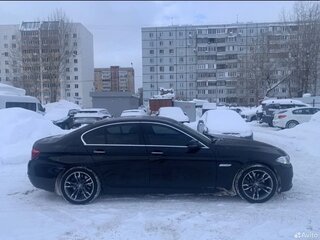 2014 BMW 5 серии 520i VI (F10/F11/F07) Рестайлинг, чёрный, 1800000 рублей, вид 5