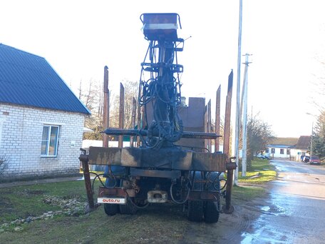 1990 Volvo F-Series, белый, 500000 рублей, вид 3
