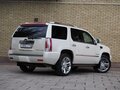2010 Cadillac Escalade III, белый - вид 2
