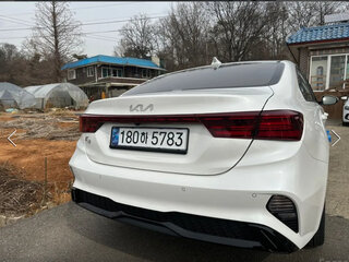 2021 Kia K3 II Рестайлинг, белый, 1485000 рублей, вид 3