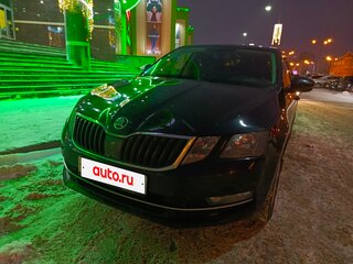 2018 Skoda Octavia III (A7) Рестайлинг, белый, 1500000 рублей, вид 2