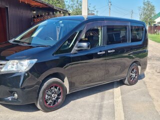 2010 Nissan Serena IV (C26), чёрный, 1150000 рублей, вид 1