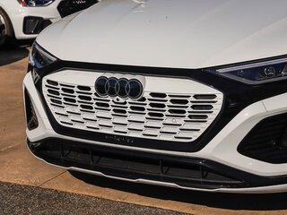 2024 Audi Q8 e-tron 50, белый, 13749181 рублей, вид 5