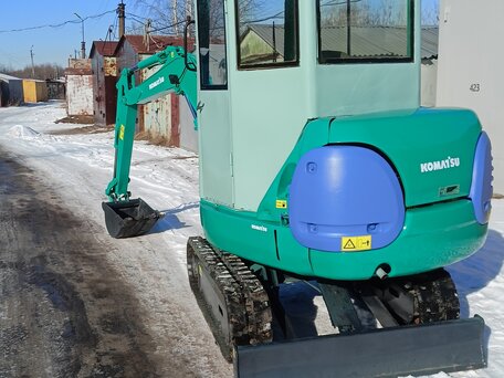 2001 Komatsu PC20, зелёный, 1650000 рублей, вид 4