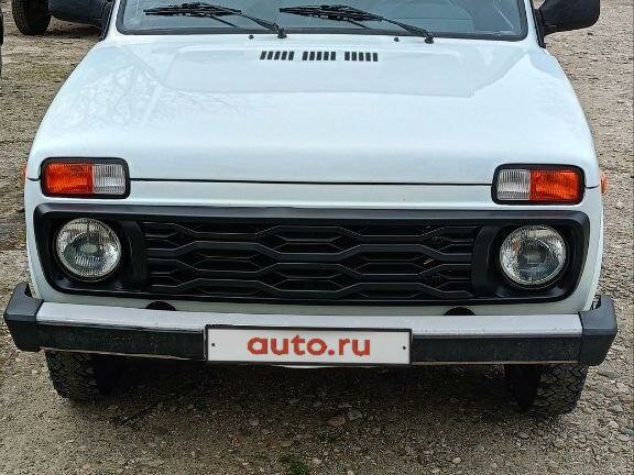 2014 Lada (ВАЗ) 2121 (4x4) I Рестайлинг, белый, 440000 рублей