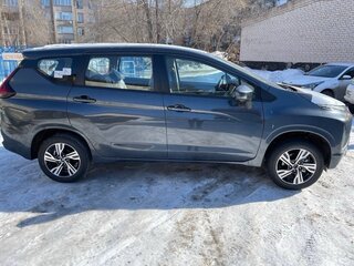 2022 Mitsubishi Xpander I, серый, 2150000 рублей, вид 3