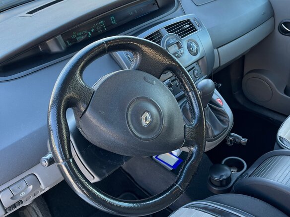 2007 Renault Scenic II Рестайлинг, чёрный, 430000 рублей - вид 5