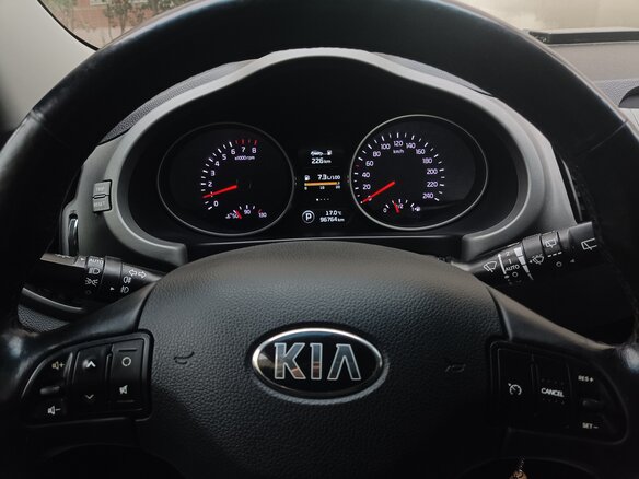 2014 Kia Sportage III Рестайлинг, серый, 1835000 рублей - вид 16