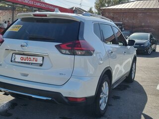 2020 Nissan Rogue II Рестайлинг, белый, 1700000 рублей, вид 4