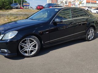 2009 Mercedes-Benz E-Класс 350 IV (W212, S212, C207), чёрный, 1528287 рублей, вид 3