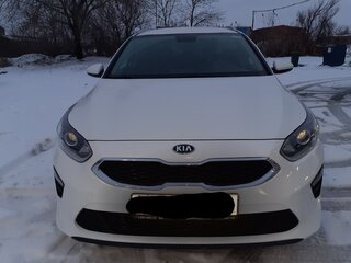 2021 Kia Ceed III, белый, 1530000 рублей, вид 2
