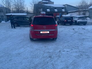2008 Opel Zafira B, красный, 560000 рублей, вид 4