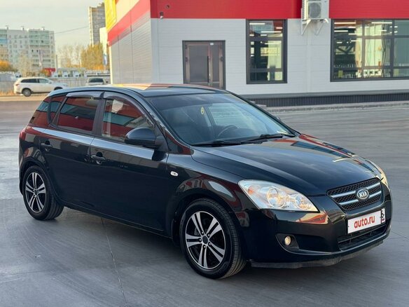 2009 Kia Ceed I, чёрный, 660000 рублей - вид 2
