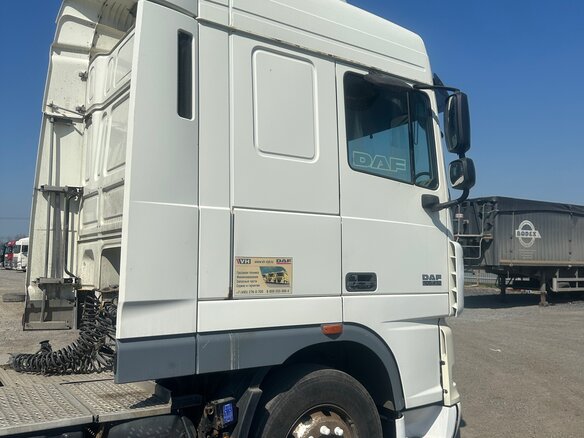 2012 DAF XF 105, белый, 3400000 рублей - вид 2
