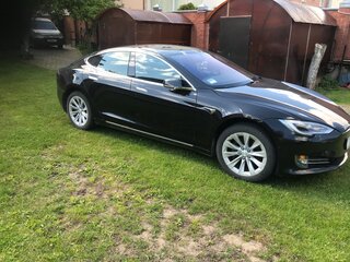 2018 Tesla Model S 75D I Рестайлинг, чёрный, 1779030 рублей, вид 3
