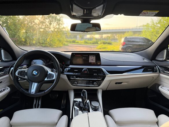 2018 BMW 6 серии Gran Turismo 640i xDrive IV (G32), синий, 4050000 рублей - вид 12