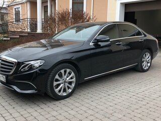 2018 Mercedes-Benz E-Класс 200 V (W213, S213, C238), чёрный, 4000000 рублей, вид 3