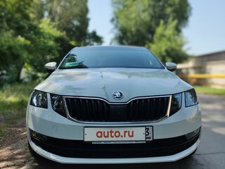 2020 Skoda Octavia III (A7) Рестайлинг, белый, 2100000 рублей, вид 1
