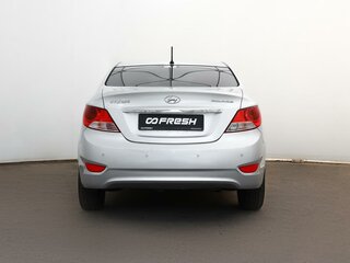 2013 Hyundai Solaris I, серебристый, 649000 рублей, вид 5