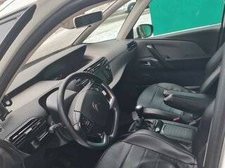 2017 Citroen C4 Picasso Grand II Рестайлинг, белый, 1000000 рублей, вид 5