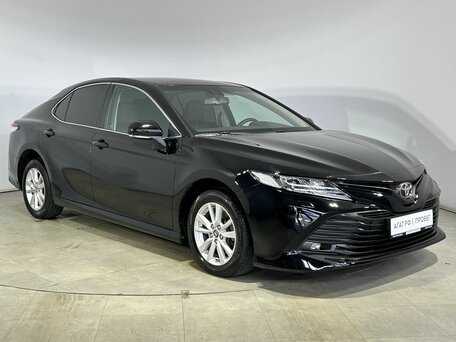 2019 Toyota Camry VIII (XV70), чёрный, 2520000 рублей, вид 4