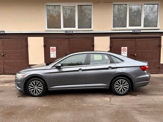 2019 Volkswagen Jetta 6-speed VII, серый, 1700000 рублей, вид 4