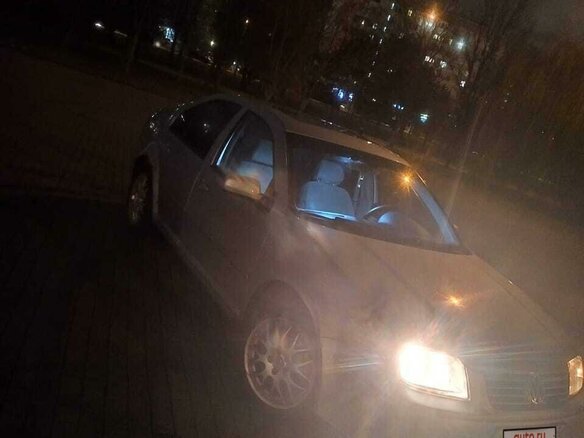 2002 Volkswagen Jetta IV, серебристый, 140000 рублей - вид 5