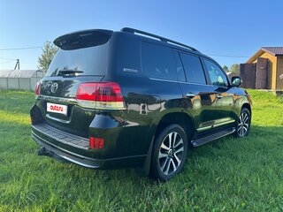 2019 Toyota Land Cruiser 200 Series Рестайлинг 2, чёрный, 6999999 рублей, вид 2
