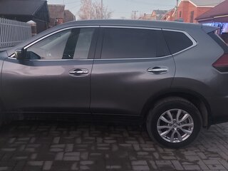 2021 Nissan X-Trail III Рестайлинг, серый, 3400000 рублей, вид 2