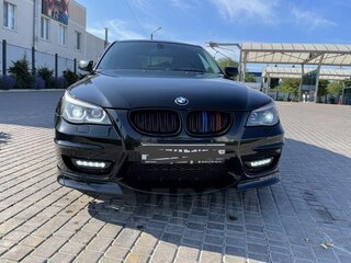 2005 BMW 5 серии 530xi V (E60/E61), чёрный, 1250000 рублей, вид 2