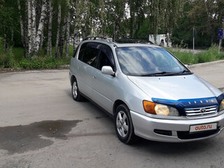 1996 Toyota Ipsum I (M10), серебристый, 550000 рублей, вид 2