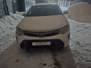 2016 Toyota Camry VII (XV50) Рестайлинг, белый, 1850000 рублей, вид 1