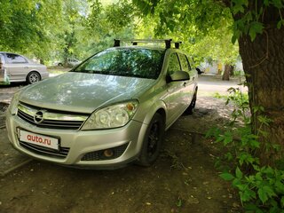 2011 Opel Astra H Рестайлинг, серебристый, 405000 рублей, вид 2
