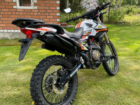 2021 Shineray Adventure 250, чёрный, 120000 рублей, вид 4