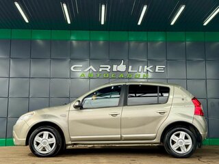 2010 Renault Sandero I, бежевый, 549000 рублей, вид 3
