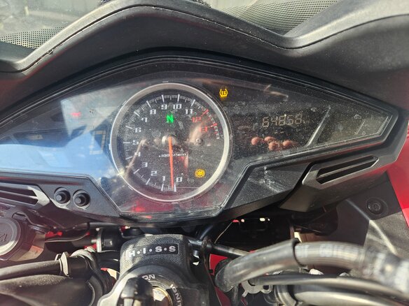 2014 Honda VFR 800, красный, 650000 рублей - вид 5