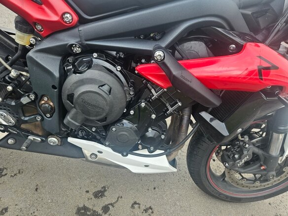 2015 Triumph Street Triple, белый, 720000 рублей - вид 10