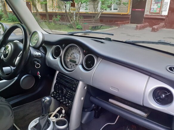 2001 Mini Hatch One I (R50), серебристый, 550000 рублей - вид 7