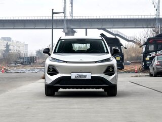 2026 Changan Qiyuan Q05 40.3 kWh II, серебристый, 1815000 рублей, вид 2