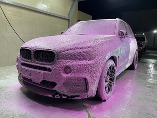 2014 BMW X5 50i III (F15), белый, 3400000 рублей, вид 4