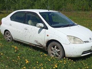 2002 Toyota Prius I Рестайлинг (XW10), белый, 450000 рублей, вид 1